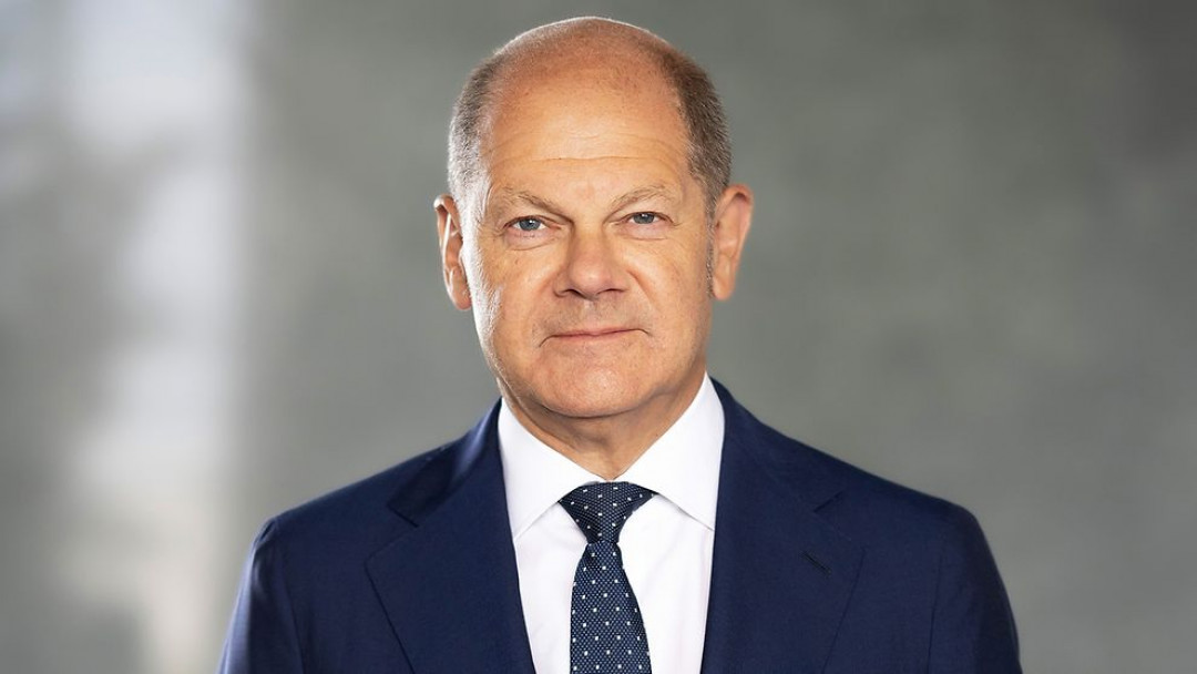 2022-09-29-offizielles-portraet-bundeskanzler-olaf-scholz